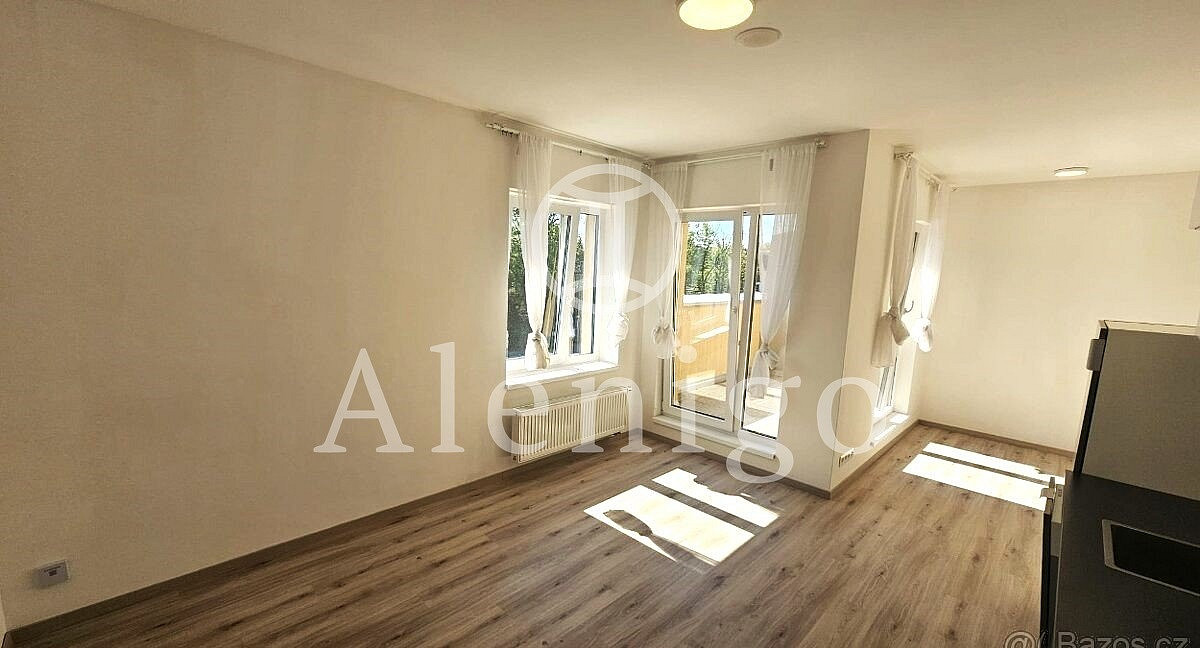 Prodej bytu 1+kk 36 m² – fotografie 2