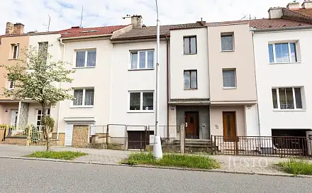 Prodej bytu 2+1 63 m², Jiráskova, Kroměříž