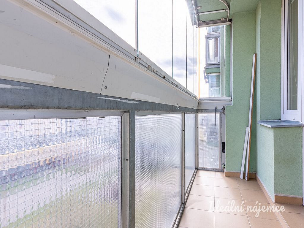 Pronájem bytu 2+1 38 m² — photo 2