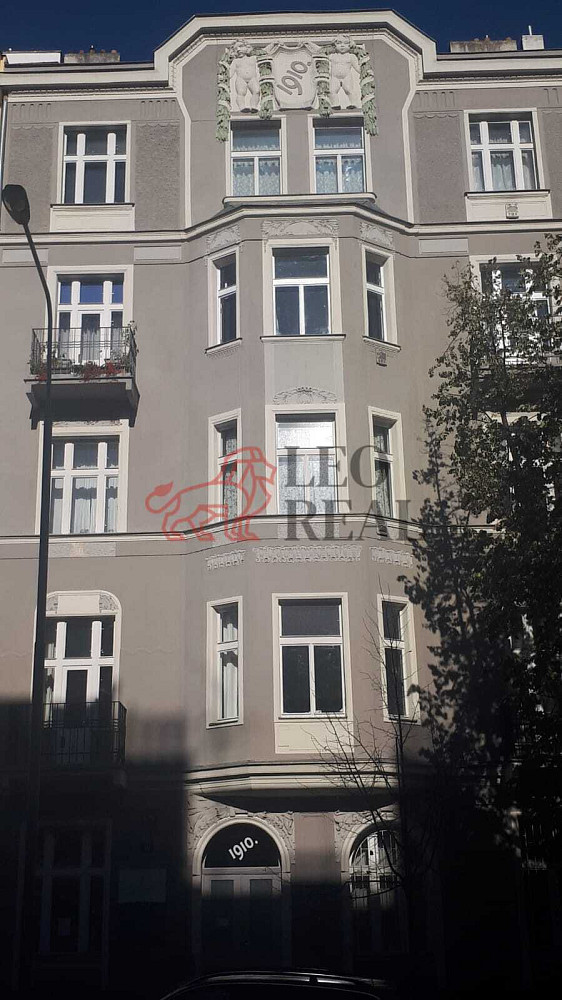 Pronájem kanceláře 150 m²
