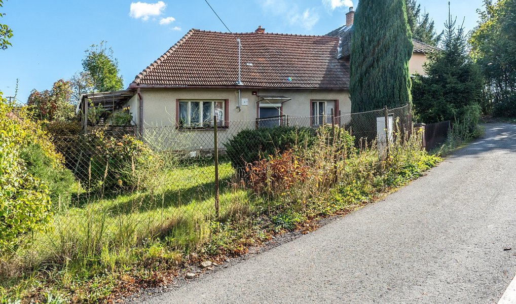 Prodej domu 380 m², Kořenec – náhled fotky 2