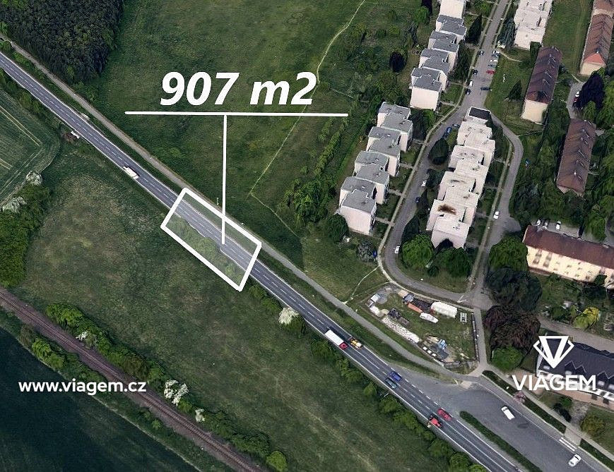 Prodej pozemku 604 m²