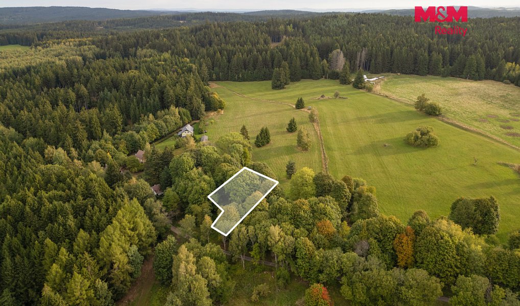 Prodej stavebního pozemku 739 m², Lesná – náhled fotky 16