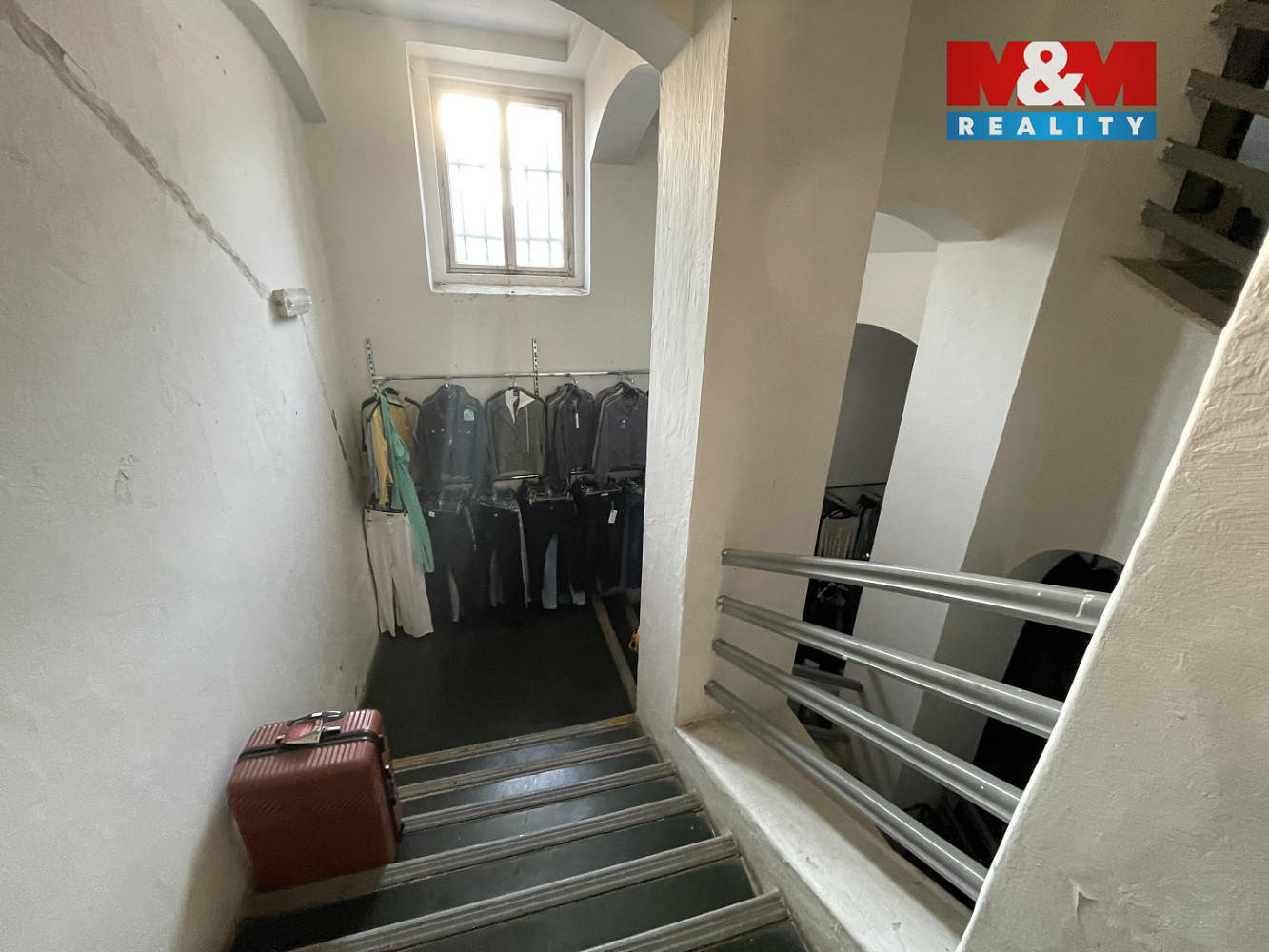 Prodej nájemního domu, činžáku 1 803 m² — photo 4