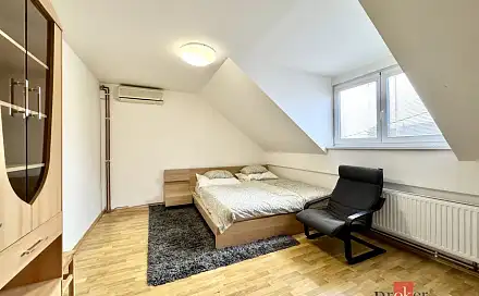 Prodej domu 260 m² s pozemkem 220 m², Za Kostelem, Přísnotice, okres Brno-venkov