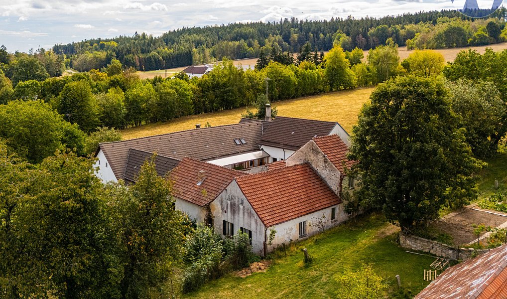 Prodej domu 259 m² s pozemkem 610 m², Studená – náhled fotky 23