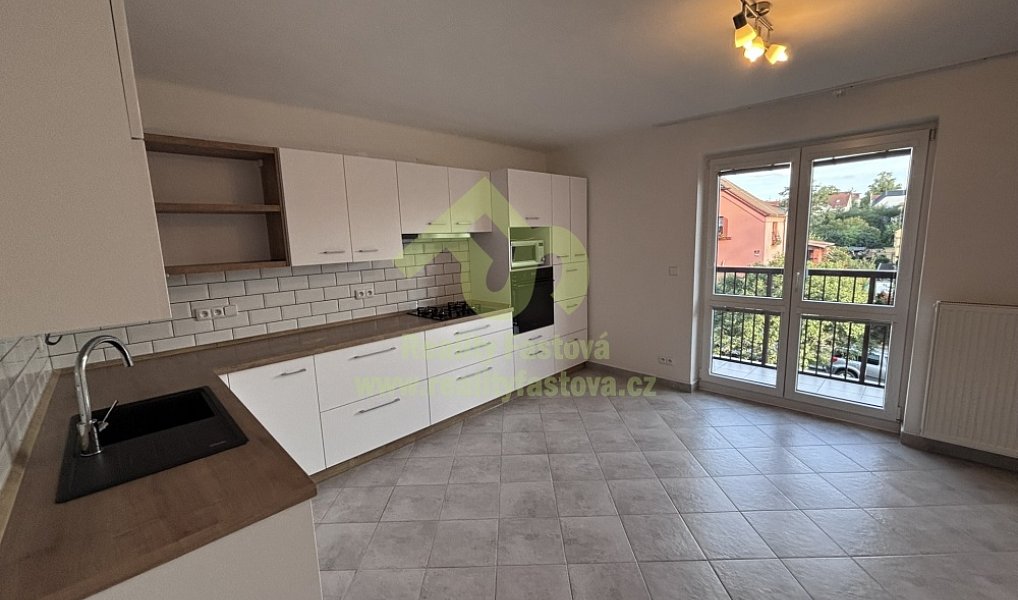 Pronájem bytu 3+kk 56 m², Plzeň – náhled fotky 2