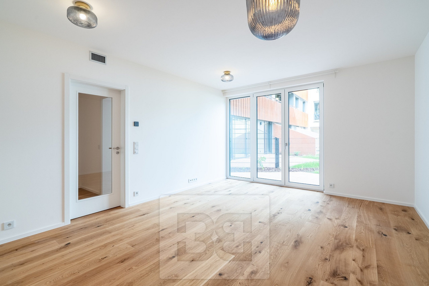 Pronájem bytu 2+kk 55 m² — photo 4