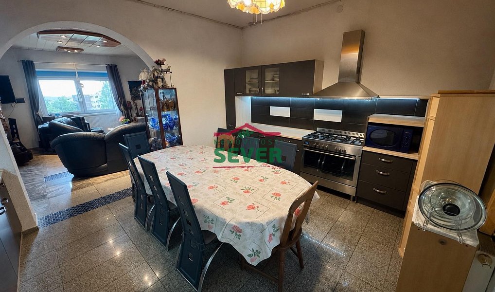 Prodej domu 220 m² s pozemkem 1 698 m², Litvínov – náhled fotky 4