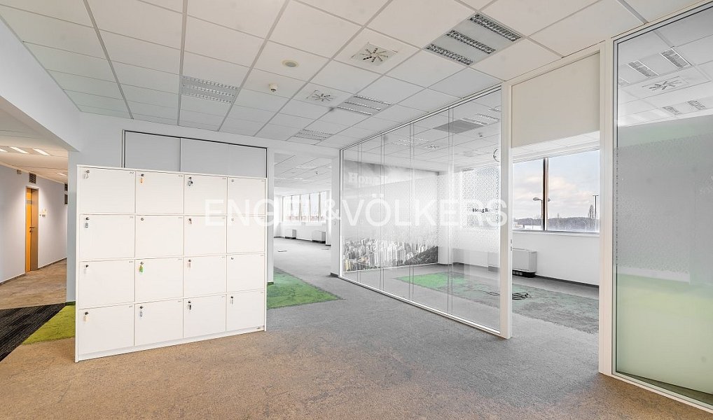 Pronájem kanceláře 883 m², Praha – náhled fotky 6