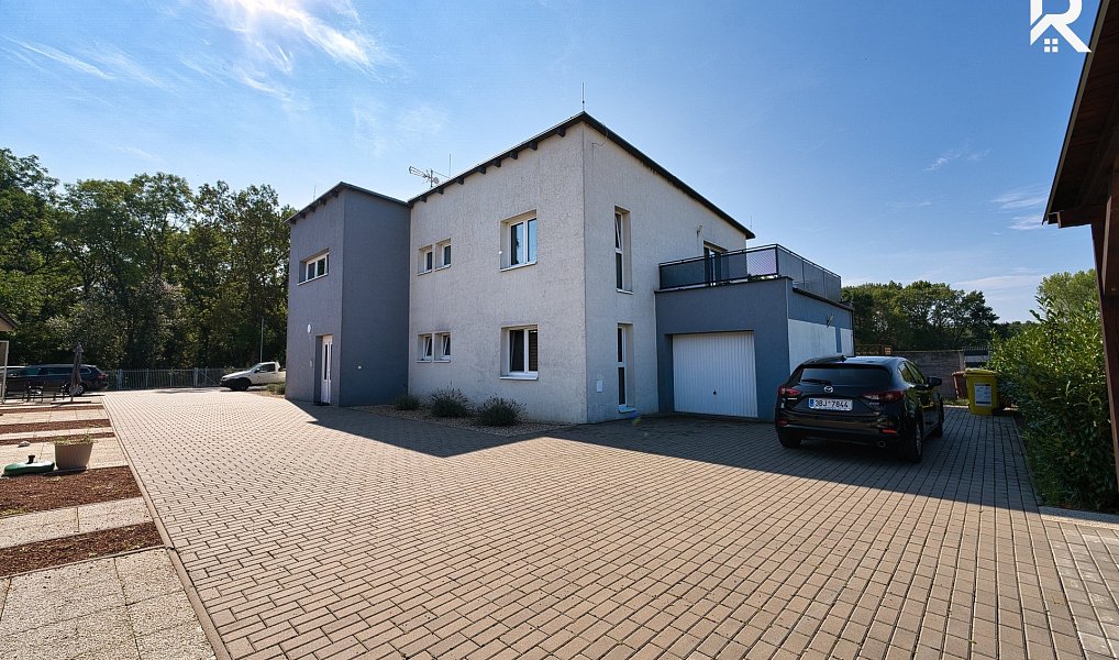 Prodej nájemního domu, činžáku 617 m², Drnholec – náhled fotky 9
