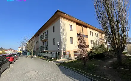 Prodej obchodních prostor 78 m², Svobody, Třeboň - Třeboň II, okres Jindřichův Hradec