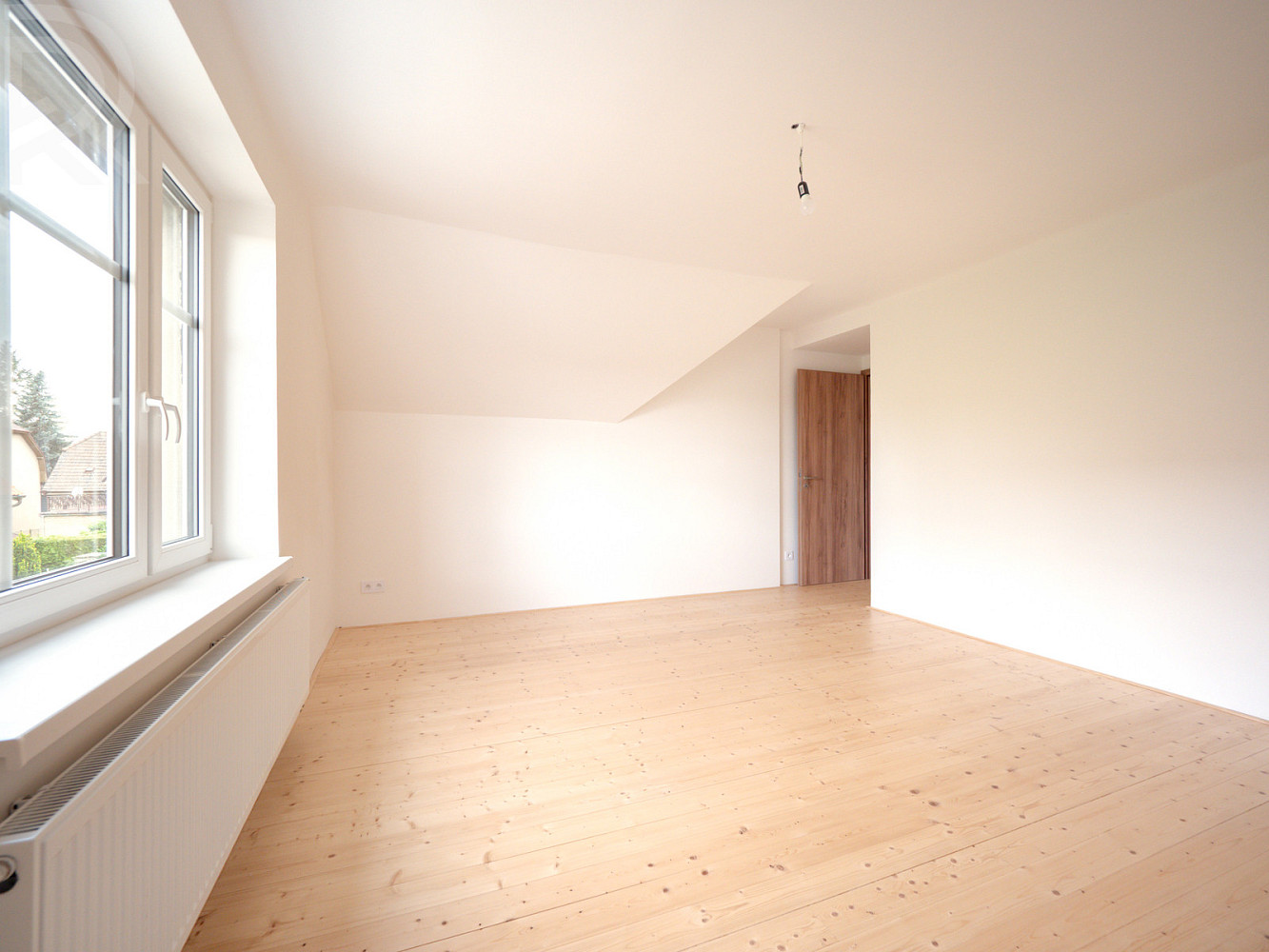 Pronájem domu 100 m² s pozemkem 426 m² – pohled 4