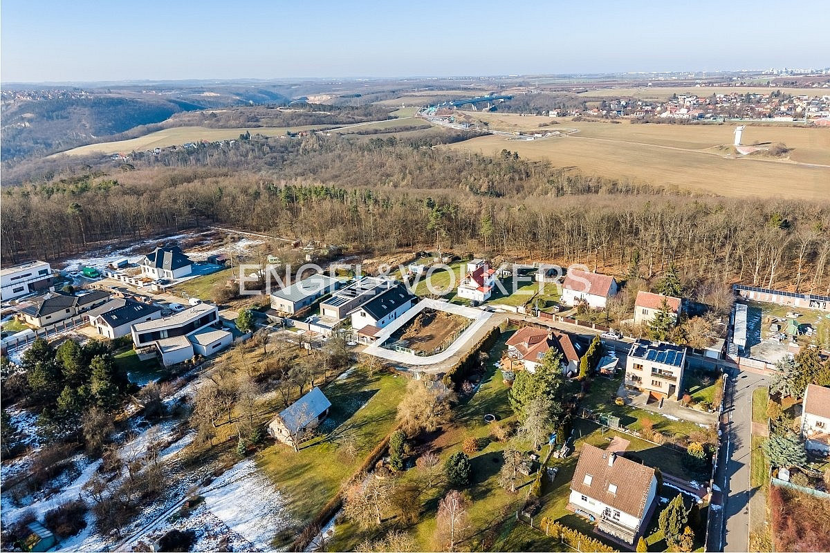 Prodej stavebního pozemku 435 m² — photo 3
