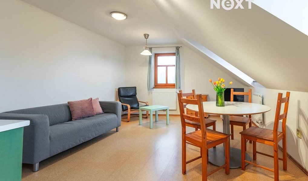 Prodej domu 230 m² s pozemkem 2 148 m², Stará Paka – náhled fotky 16
