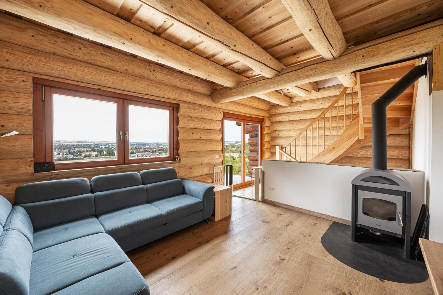 Prodej domu 122 m² s pozemkem 1 322 m² – fotografie 3