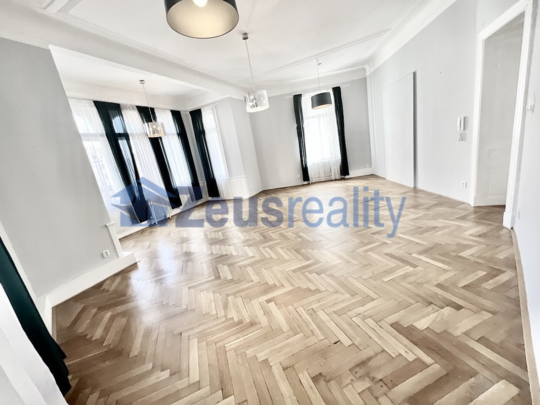 Pronájem obchodních prostor 45 m² — photo 3