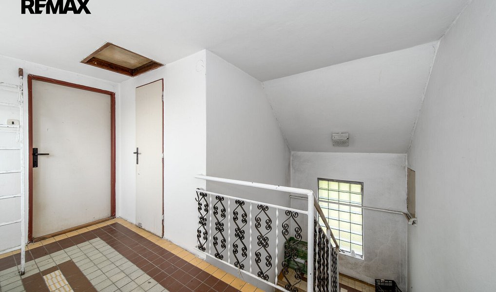 Prodej domu 119 m² s pozemkem 1 213 m², Újezdec – náhled fotky 17