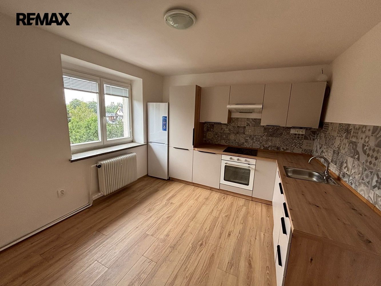 Pronájem bytu 2+1 50 m² — photo 2
