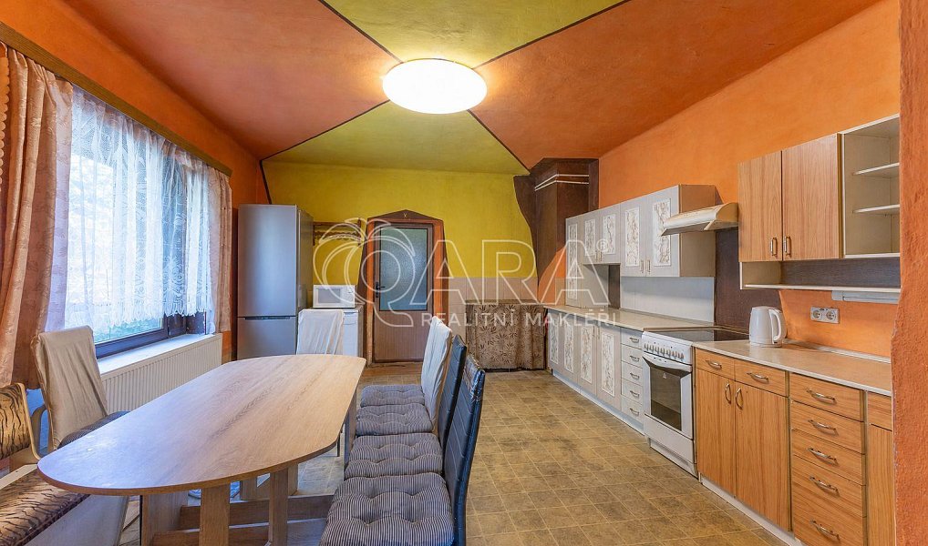 Prodej domu 250 m² s pozemkem 2 899 m², Lichnov – náhled fotky 10
