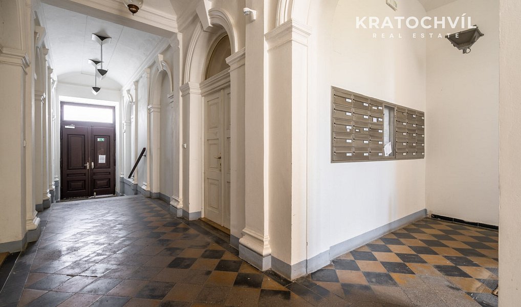 Pronájem bytu 3+kk 101 m², Praha – náhled fotky 23