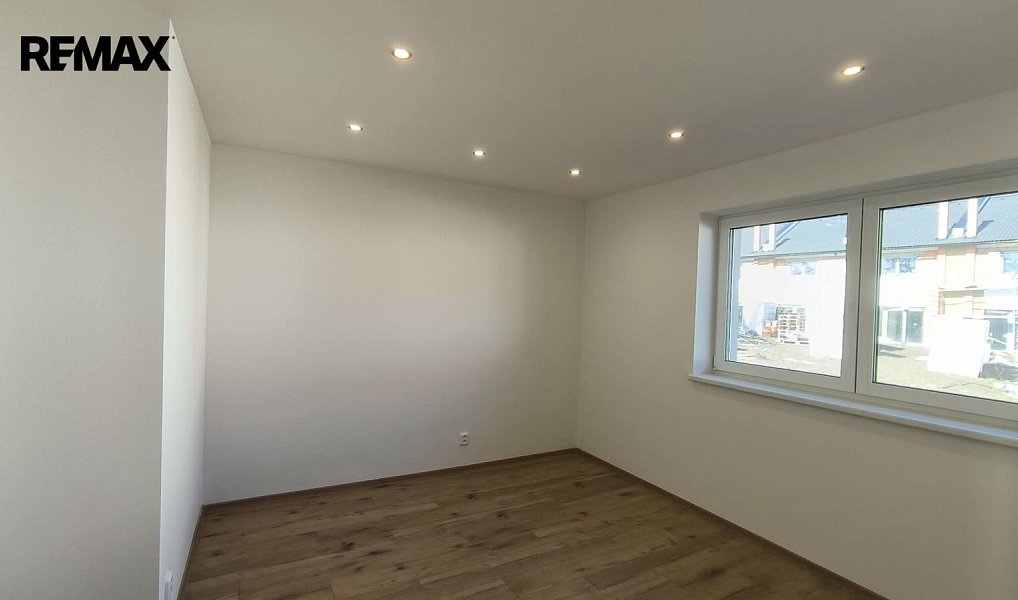 Prodej domu 98 m² s pozemkem 581 m², Vrbice – náhled fotky 21