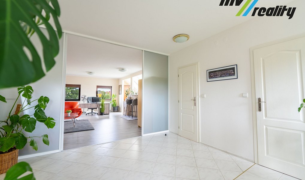 Prodej domu 271 m² s pozemkem 571 m², Lysá nad Labem – náhled fotky 20