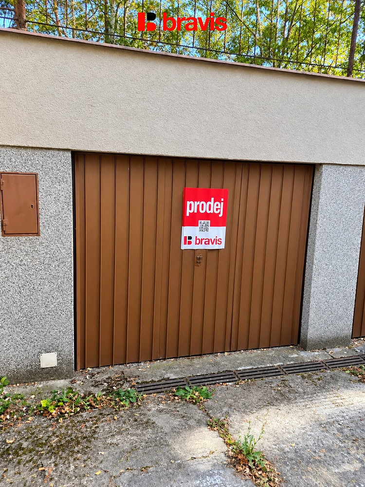Prodej garáže 15 m2 Brno-Lesná, ulice Studená