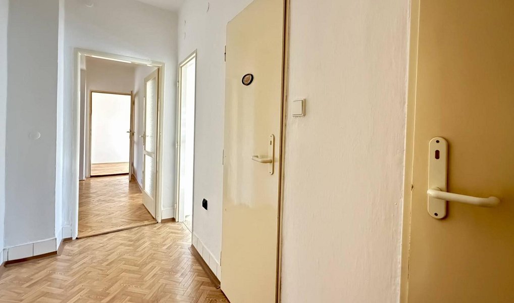 Prodej bytu 3+1 64 m², Jilemnice – náhled fotky 9