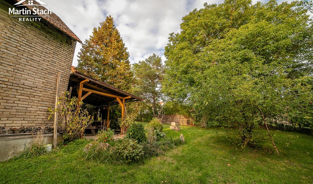 Prodej domu 211 m² s pozemkem 736 m², Ždírec – náhled fotky 7