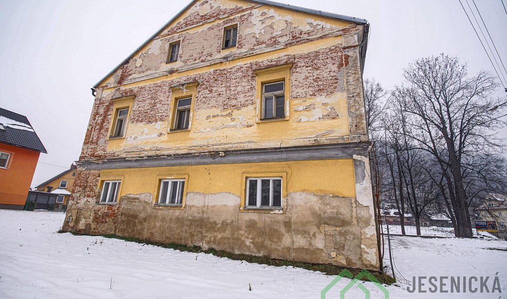 Prodej skladovacích prostor 240 m², Jeseník – náhled fotky 3