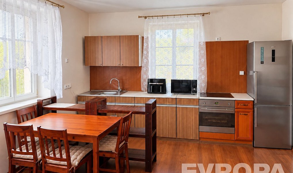 Prodej domu 138 m² s pozemkem 812 m², Stráž nad Nisou – náhled fotky 5