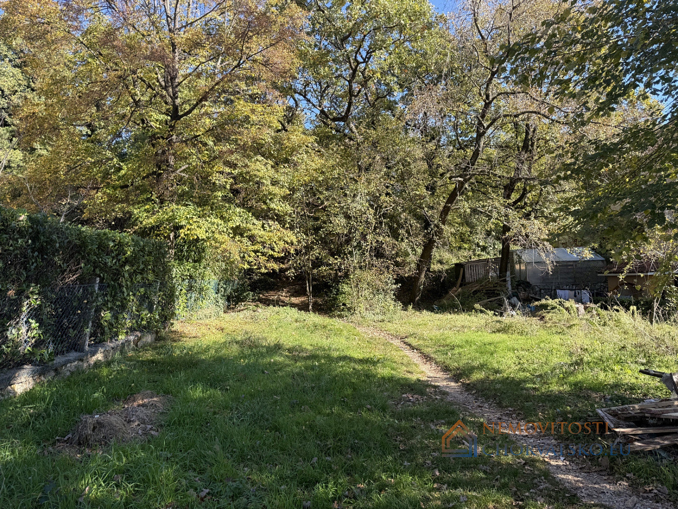 Prodej stavebního pozemku 874 m² - Aanzicht 3