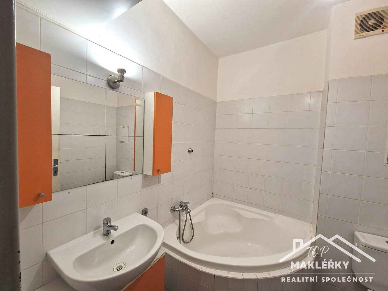 Prodej bytu 1+kk 30 m² – fotografie 4