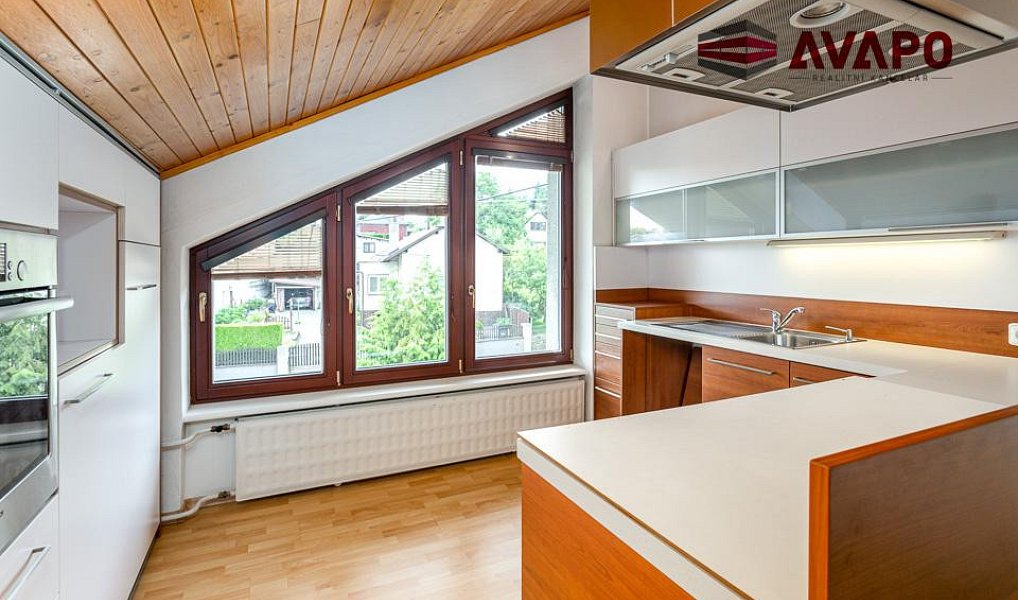 Prodej domu 260 m² s pozemkem 1 095 m², Pustá Polom – náhled fotky 18