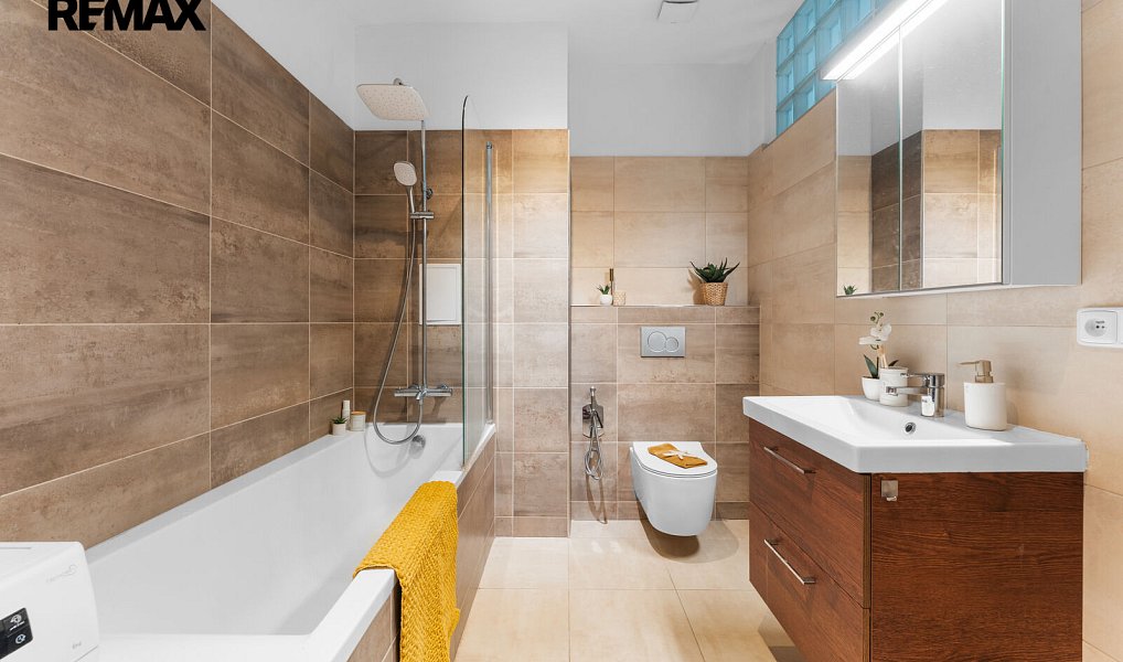 Prodej bytu 1+kk 29 m², Praha – náhled fotky 3