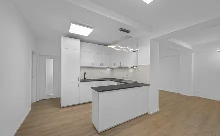 Prodej bytu 4+1 108 m², Palackého třída, Pardubice - Zelené Předměstí