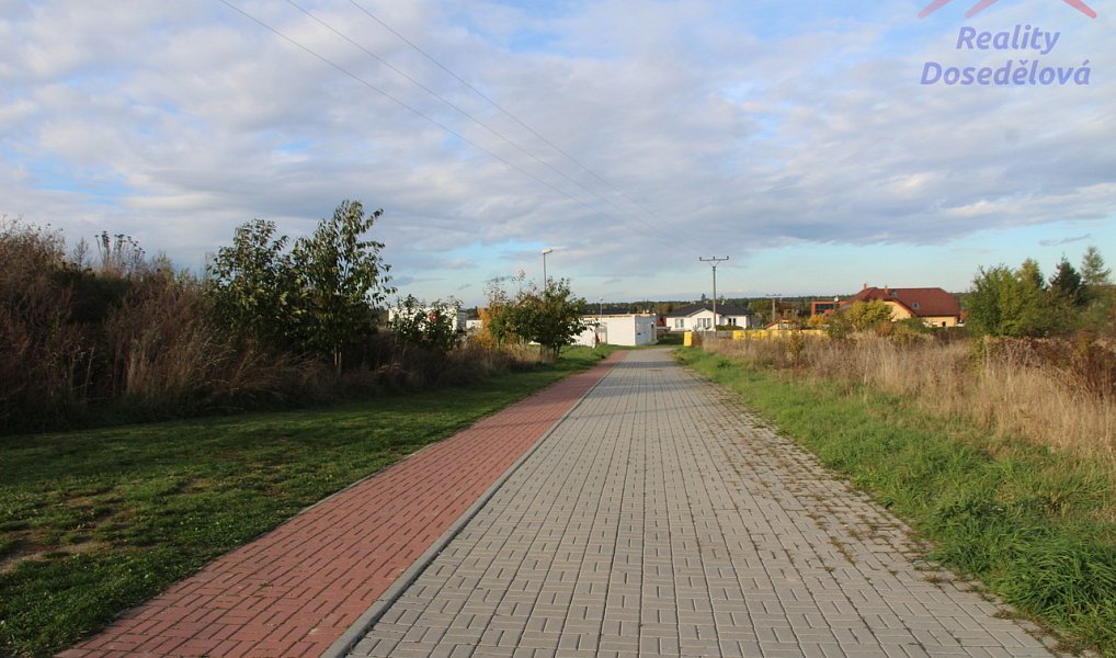 Prodej stavebního pozemku 812 m², Mukařov – náhled fotky 3