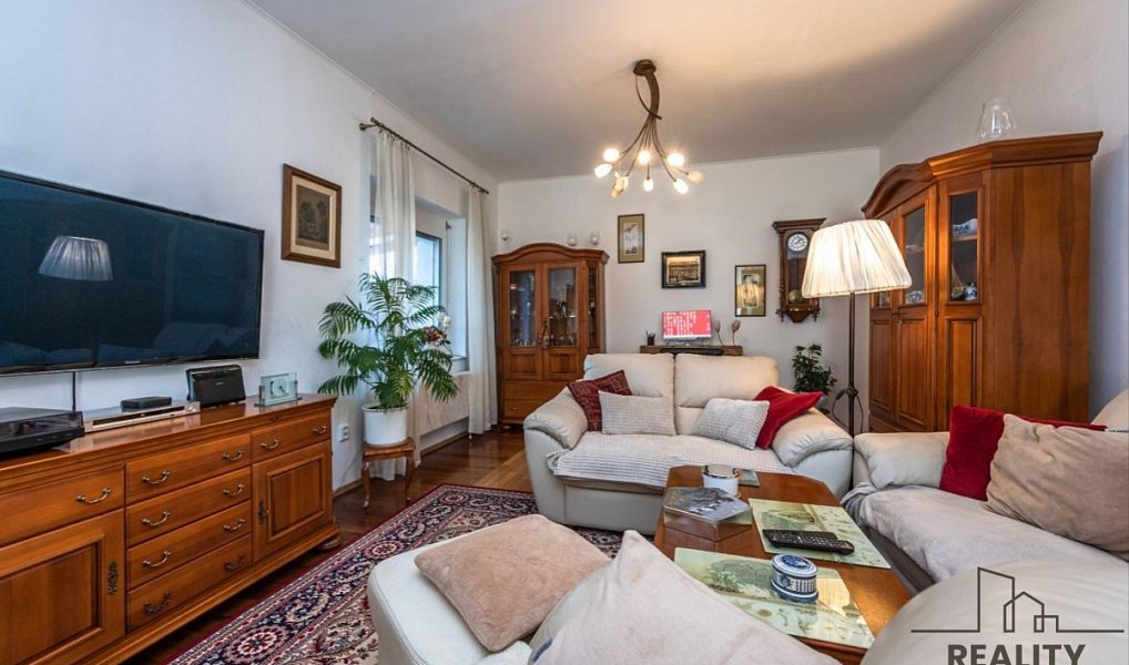 Prodej domu 182 m² s pozemkem 374 m², Praha – náhled fotky 9
