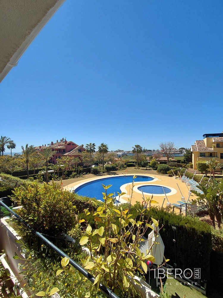 Piso 3+kk – Estepona, Barriada Islas Canarias - Vista 2