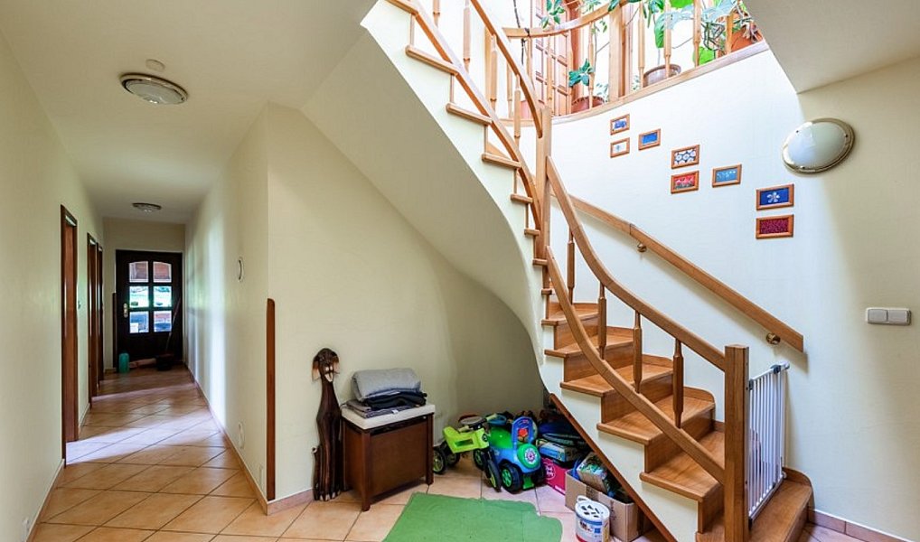 Prodej domu 376 m² s pozemkem 1 766 m², Liberec – náhled fotky 42