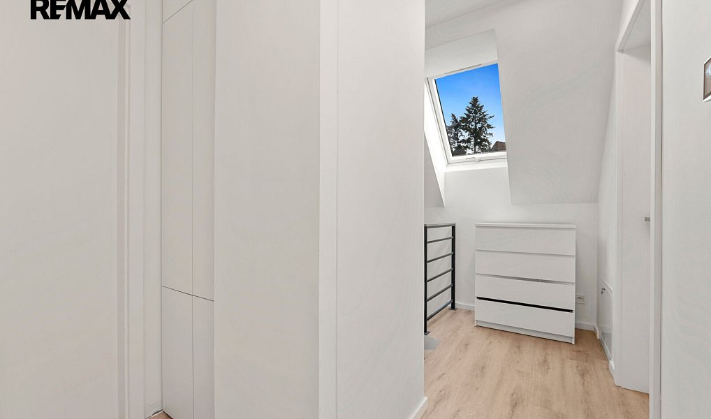 Pronájem domu 199 m² s pozemkem 752 m², Říčany – náhled fotky 22