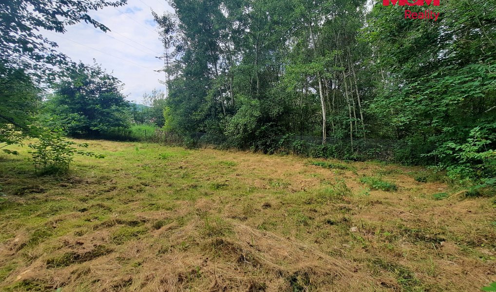Prodej stavebního pozemku 2 948 m², Újezd pod Troskami – náhled fotky 14