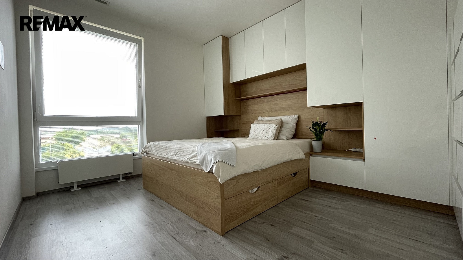 Prodej bytu 3+kk 76 m² — photo 3