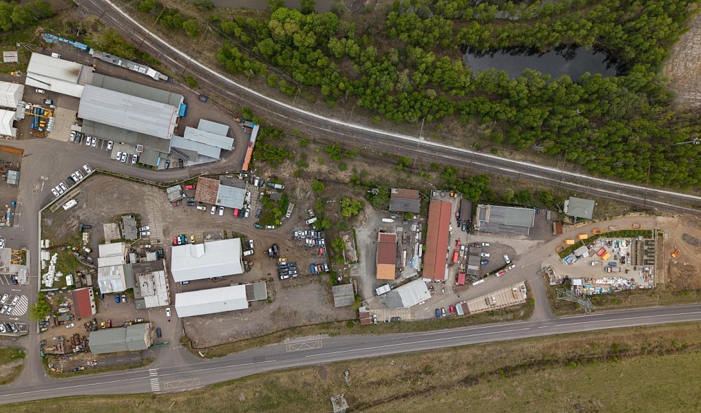Prodej výrobních prostor 1 652 m², Horní Jiřetín – náhled fotky 42