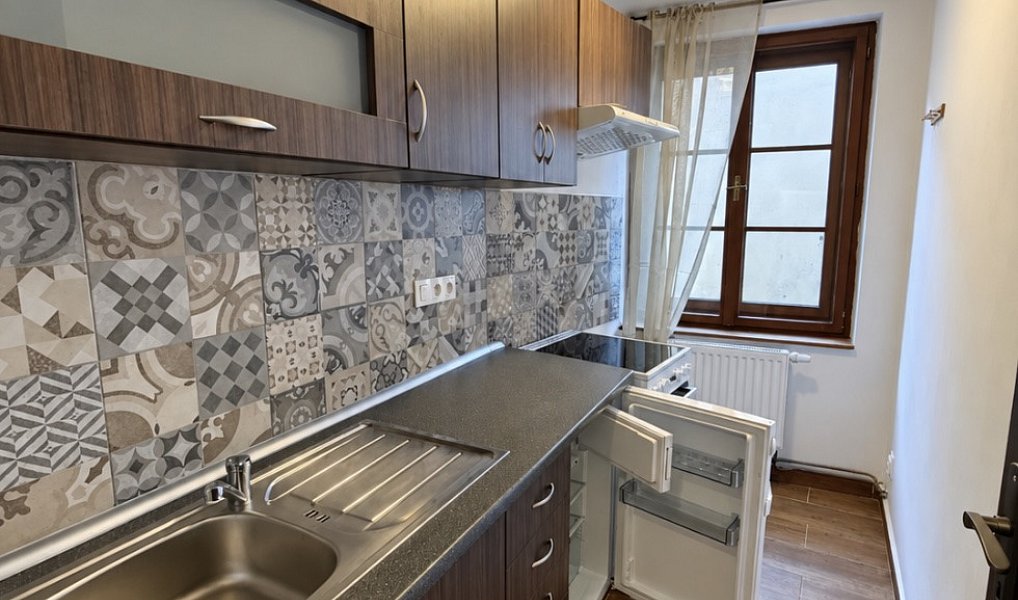 Pronájem bytu 2+kk 40 m², Olomouc – náhled fotky 2