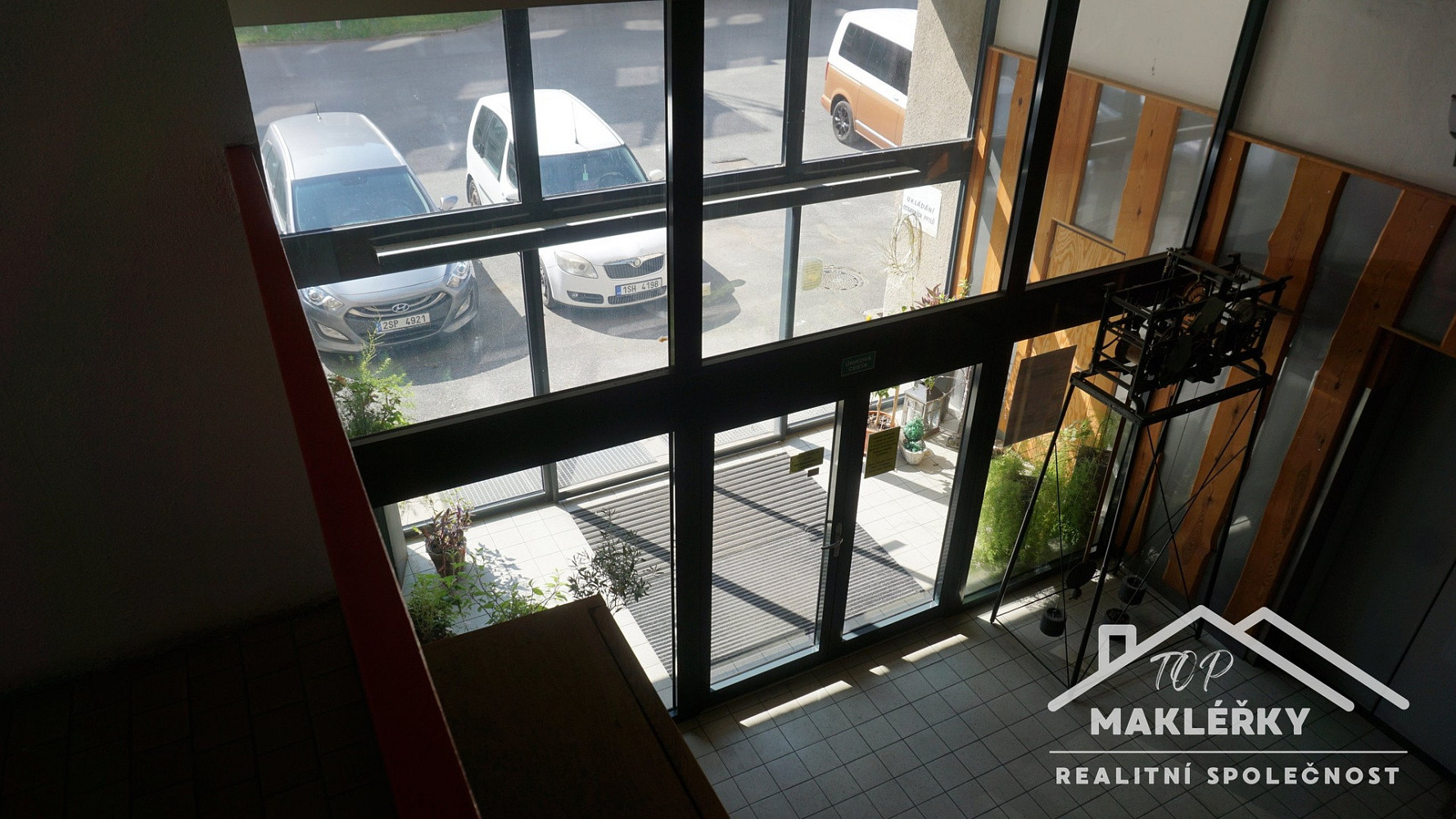 Pronájem skladovacích prostor 1 000 m² – fotografie 5