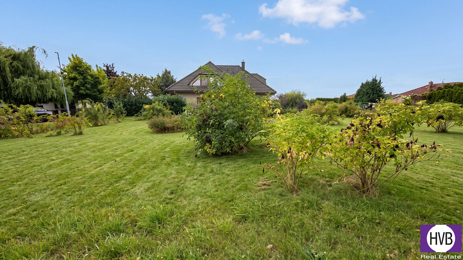 Prodej stavebního pozemku 911 m² – fotografie 4