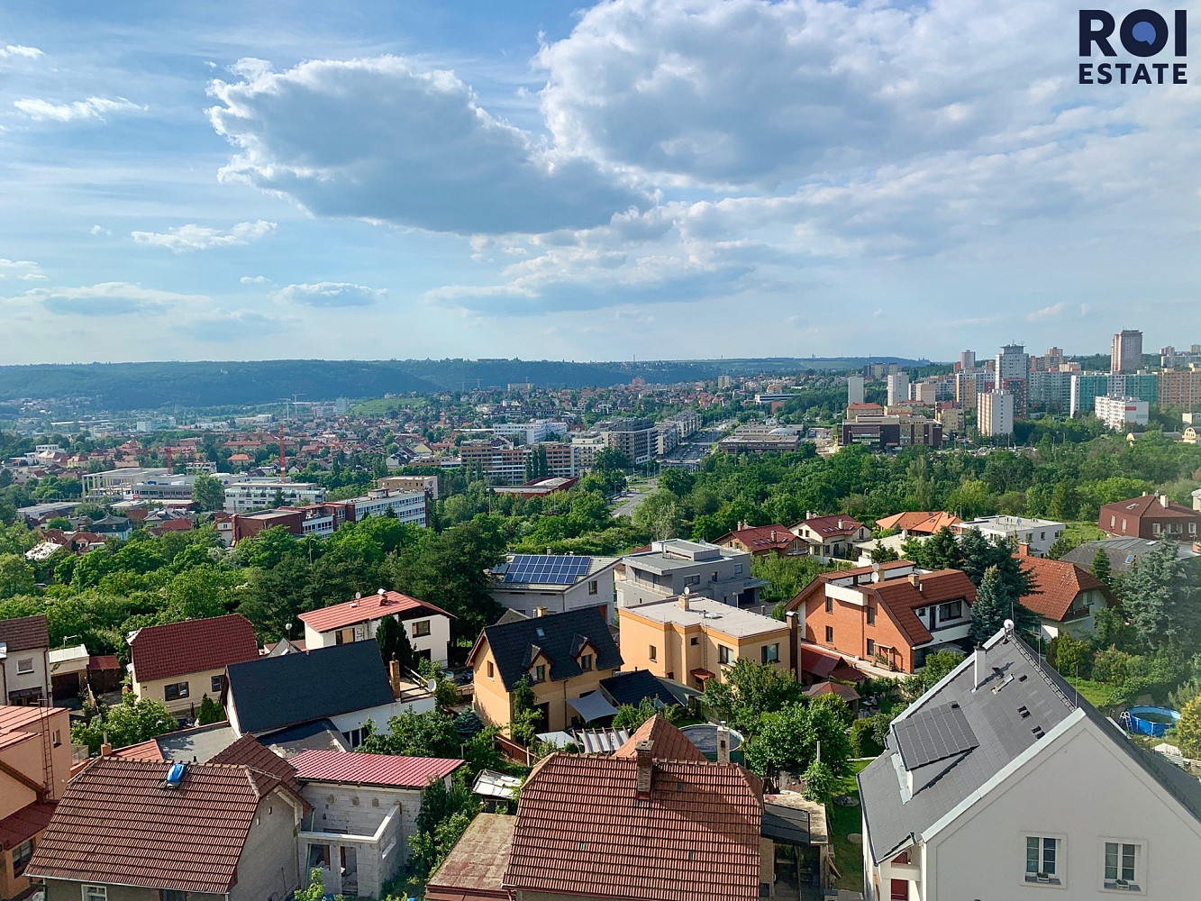Pronájem bytu 4+kk 75 m² – fotografie 2