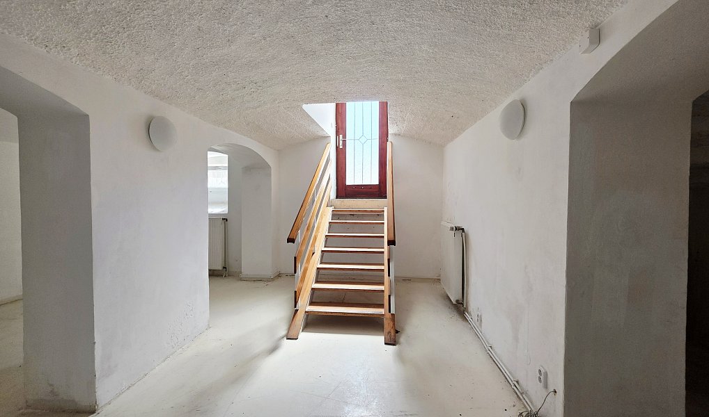 Pronájem obchodních prostor 86 m², Plzeň – náhled fotky 4